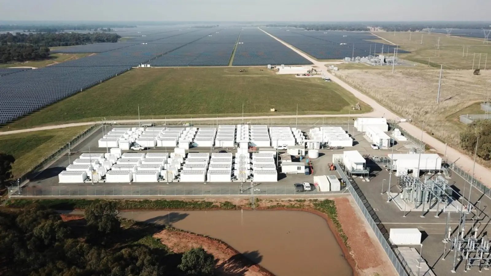Riverina utility scale solar farm and battery plant, New South Wales
